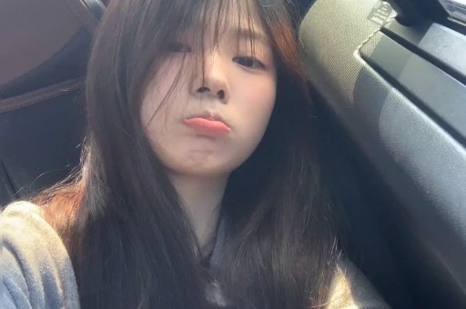 王鹤棣暗示被霸凌!沈月曝光聊天截图舆论反转王鹤棣黑历史被扒 王鹤棣暗示被霸凌!沈月曝光聊天截图舆论反转王鹤棣黑历史被扒