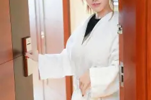 韩红口碑崩塌黑历史被扒官媒出手锐评句句说到打工人心坎里 韩红口碑崩塌黑历史被扒官媒出手锐评句句说到打工人心坎里