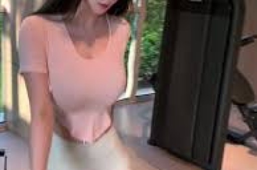 刚分手一周!八卦媒体爆料:维尼修斯在私人场所与数位女性聚会 刚分手一周!八卦媒体爆料:维尼修斯在私人场所与数位女性聚会